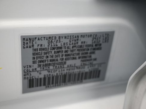 Certified 2025 Nissan Sentra S FWD image 12
