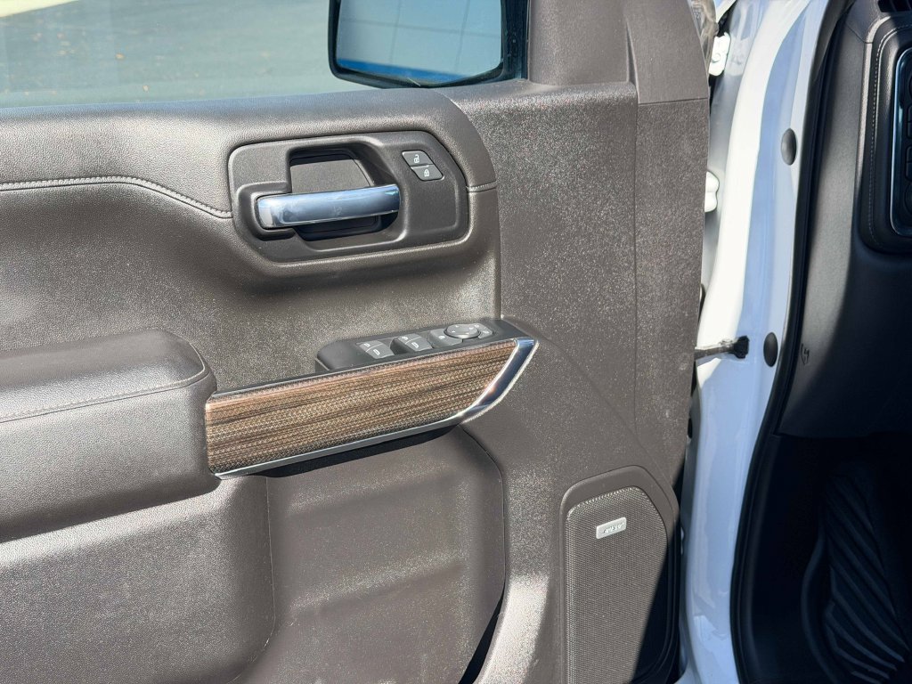 Used 2022 Chevrolet Silverado 1500 LT Trail Boss w/ LT Trail Boss Premium Package AWD/4WD image 30
