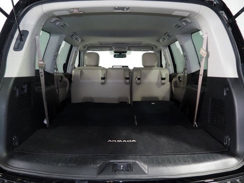 Used 2022 Nissan Armada SL image 48