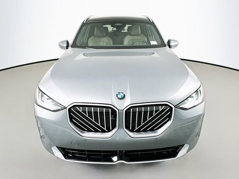 New 2026 BMW X3 xDrive30 w/ Premium Package image 2