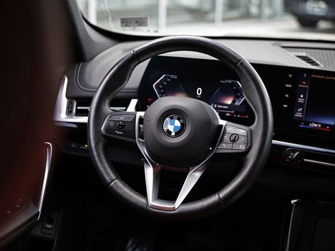 Used 2025 BMW X1 xDrive28i AWD/4WD image 26