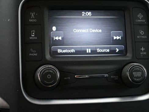 Used 2024 RAM 1500 Classic SLT image 16