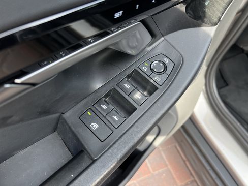 Certified 2024 BMW 530i RWD image 15