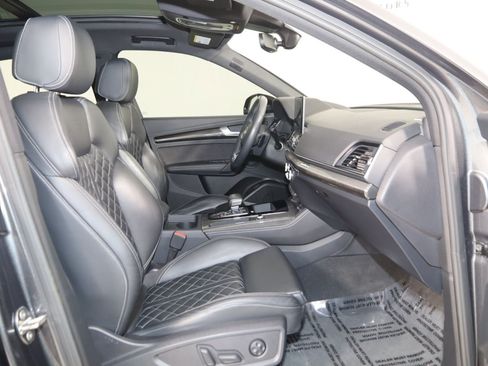 Used 2023 Audi SQ5 Premium Plus w/ Premium Plus Package AWD/4WD image 14