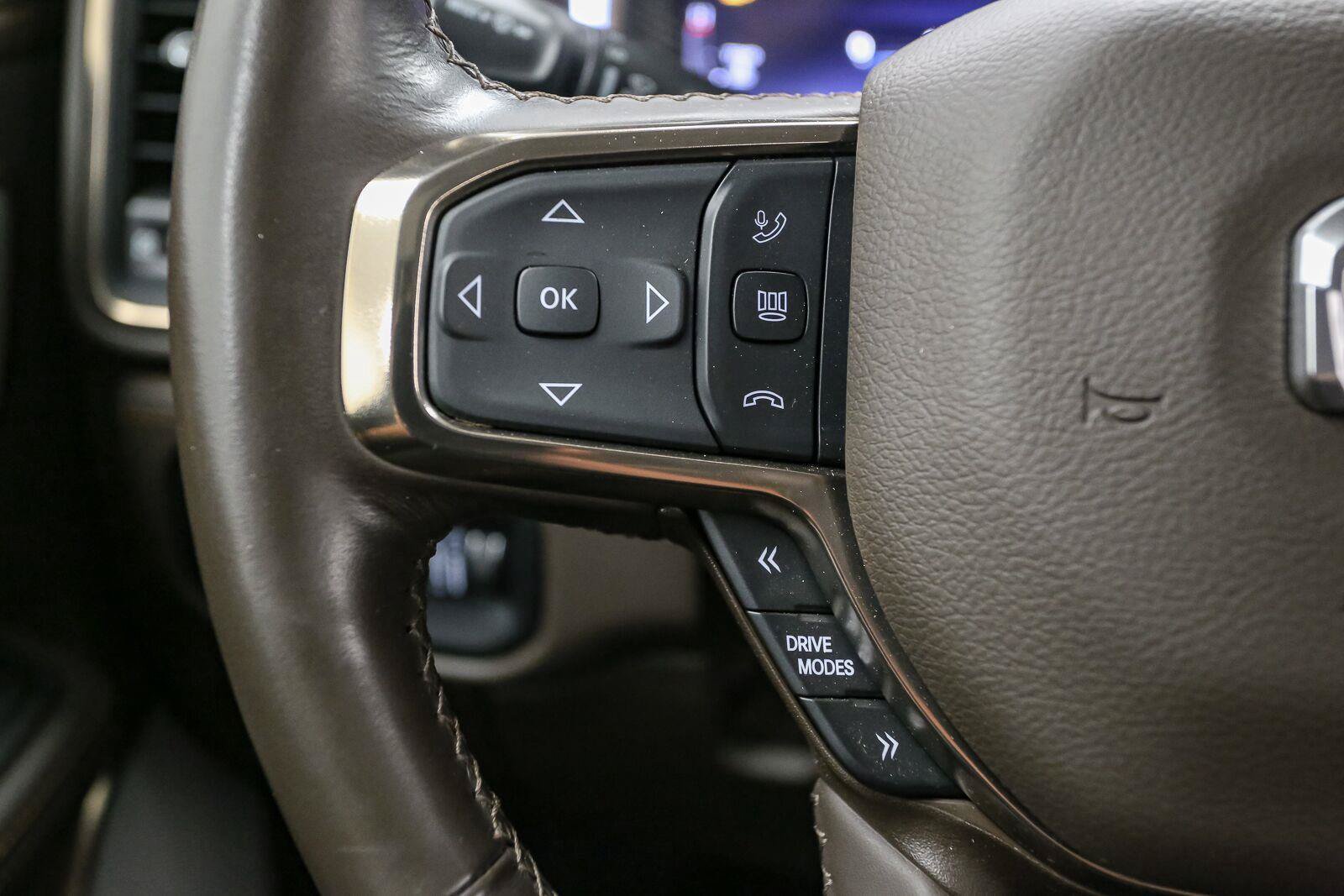 Used 2025 RAM 1500 Limited AWD/4WD image 41