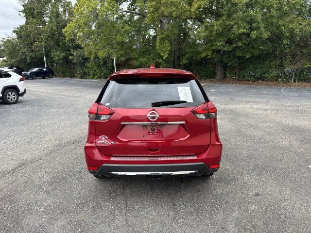 Used 2017 Nissan Rogue S FWD image 6