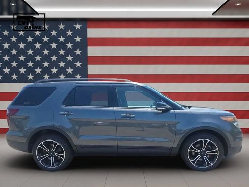 Used 2015 Ford Explorer Sport w/ Equipment Group 401A AWD/4WD image 4