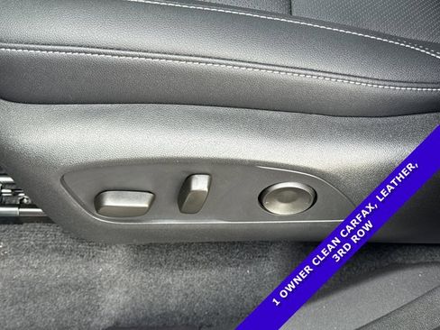 Used 2025 Chevrolet Traverse LT w/ Sun and Wheel Package image 19