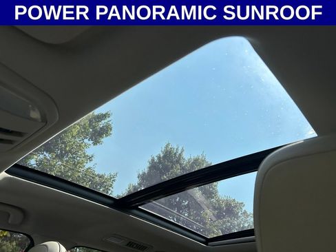 Used 2024 Subaru Ascent Limited w/ Technology Package AWD/4WD image 2