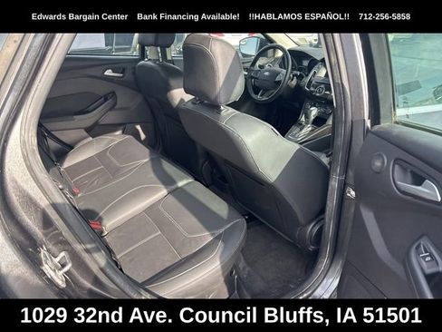 Used 2015 Ford Focus Titanium FWD image 9