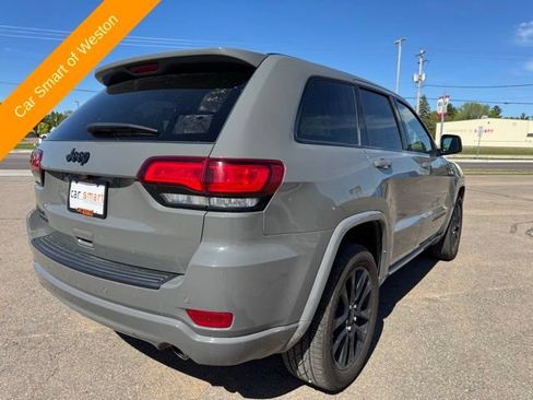 Used 2021 Jeep Grand Cherokee Laredo X AWD/4WD image 7