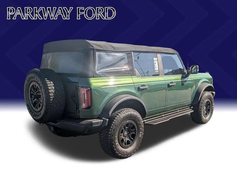 Used 2022 Ford Bronco Badlands w/ Sasquatch Package AWD/4WD image 4