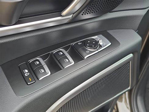 New 2025 Kia Telluride S image 22