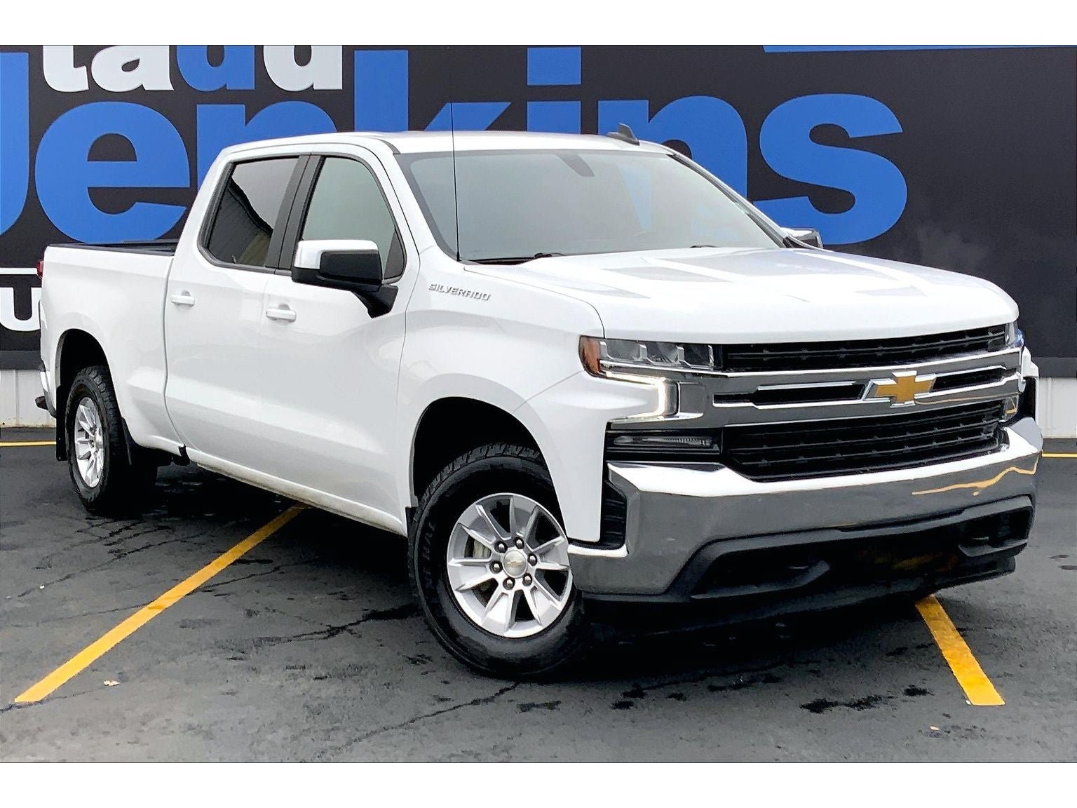 Used 2021 Chevrolet Silverado 1500 LT w/ Work Truck Package AWD/4WD image 2