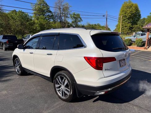 Used 2016 Honda Pilot Touring image 7