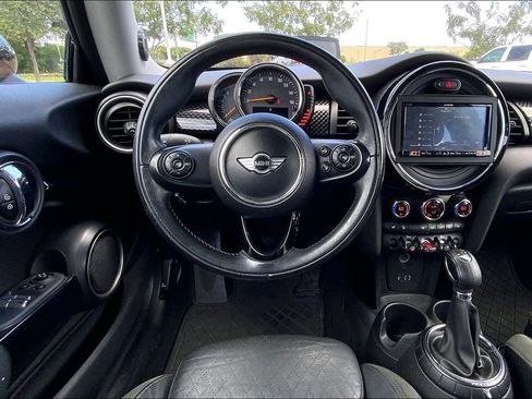 Used 2015 MINI Cooper S FWD image 5