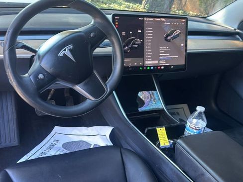 Used 2019 Tesla Model 3 Standard Range Plus image 15