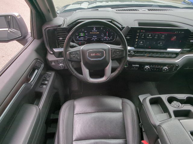 Used 2025 GMC Sierra 1500 SLT AWD/4WD image 7