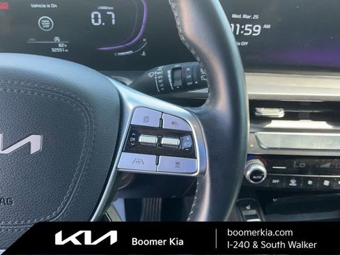 Certified 2025 Kia Telluride S image 22