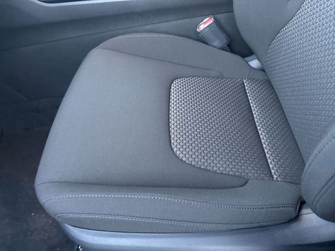 New 2026 Kia Sportage S image 9