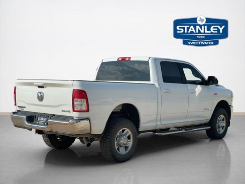 Used 2022 RAM 2500 Big Horn AWD/4WD image 9