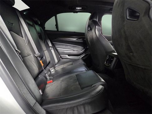 Used 2018 Cadillac CTS V w/ Carbon Fiber Package image 15