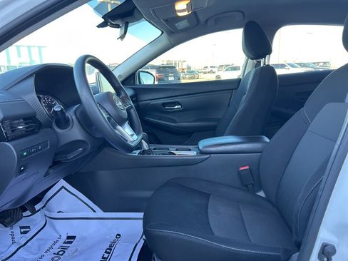 Used 2024 Nissan Sentra SV image 13