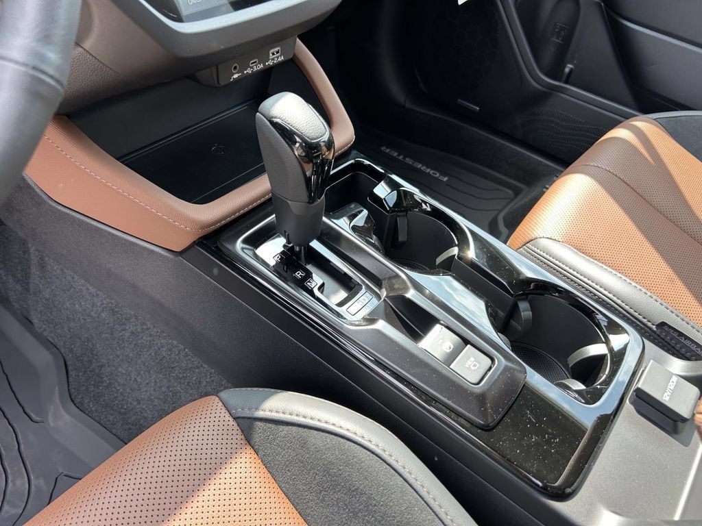 New 2026 Subaru Forester Touring AWD/4WD image 17
