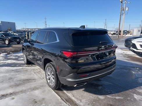 New 2026 Buick Enclave Preferred w/ LPO, Floor Liner Package image 4