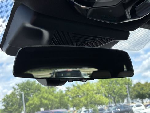Used 2025 BMW X3 xDrive30i w/ Premium Package AWD/4WD image 19