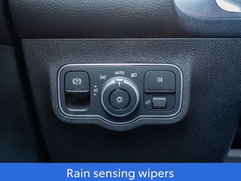 Used 2023 Mercedes-Benz GLB 35 AMG 4MATIC image 20