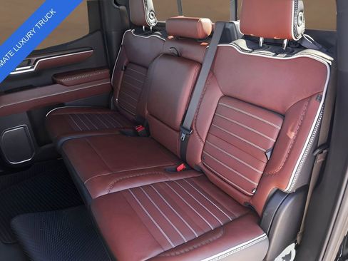 Used 2025 GMC Sierra 1500 Denali Ultimate AWD/4WD image 27