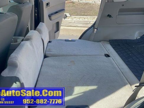Used 2011 Ford Escape XLS w/ 102A Rapid Spec Order Code image 36