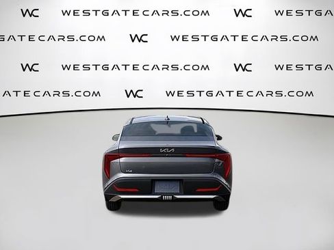 New 2025 Kia K4 LXS image 19