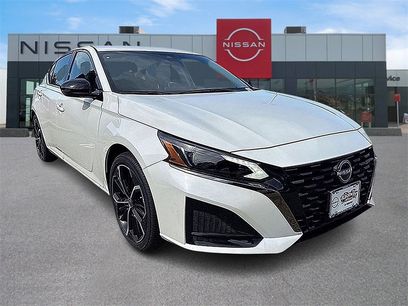 New 2025 Nissan Altima 2.5 SR