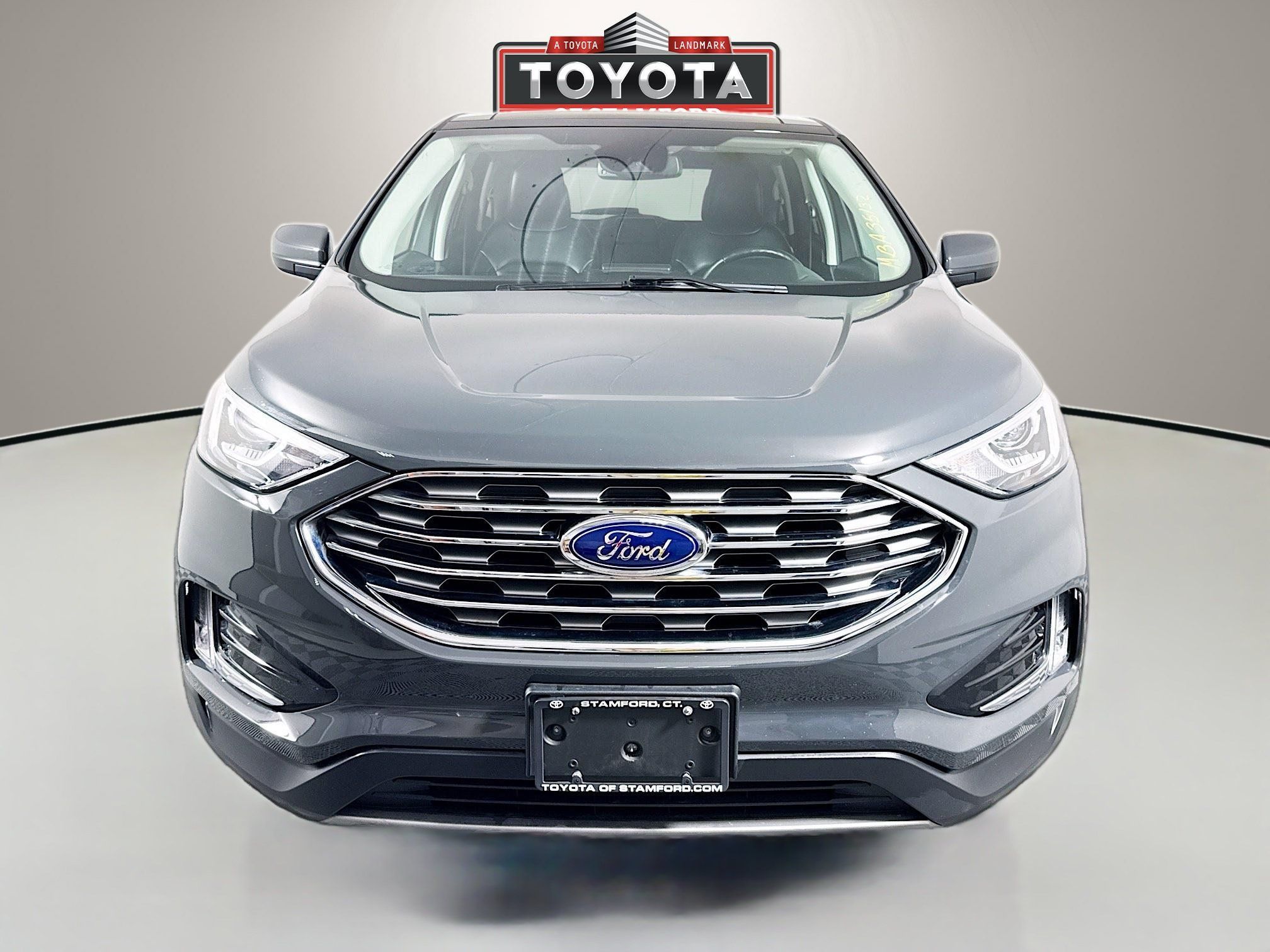 Used 2021 Ford Edge SEL w/ Convenience Package AWD/4WD image 2