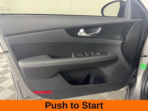 Used 2024 Kia Forte GT-Line FWD image 11