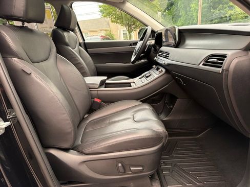 Used 2022 Hyundai Palisade SEL w/ 8P Bench Seat Package AWD/4WD image 30