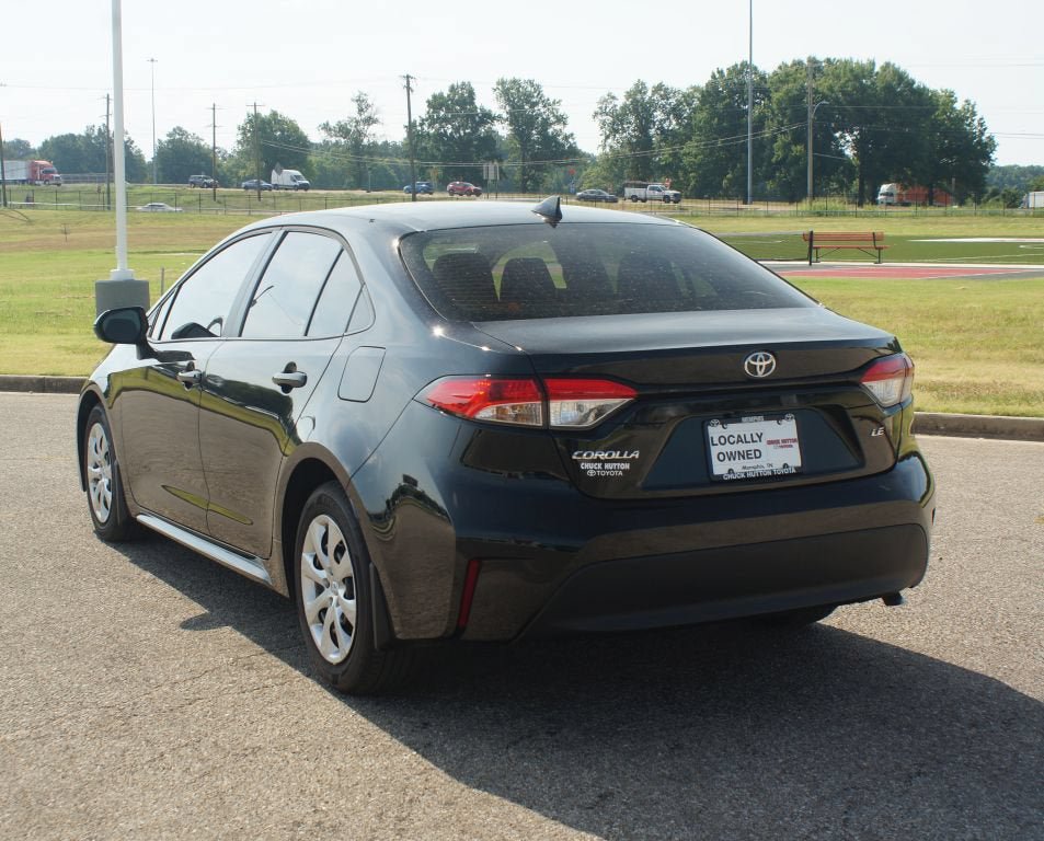Used 2026 Toyota Corolla LE FWD image 14