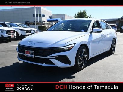 Used 2025 Hyundai Elantra Limited