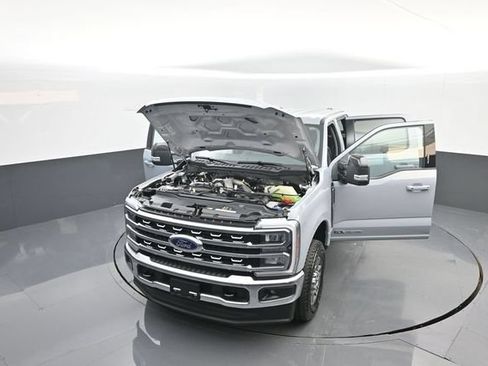 Used 2026 Ford F250 Lariat w/ FX4 Off-Road Package AWD/4WD image 31