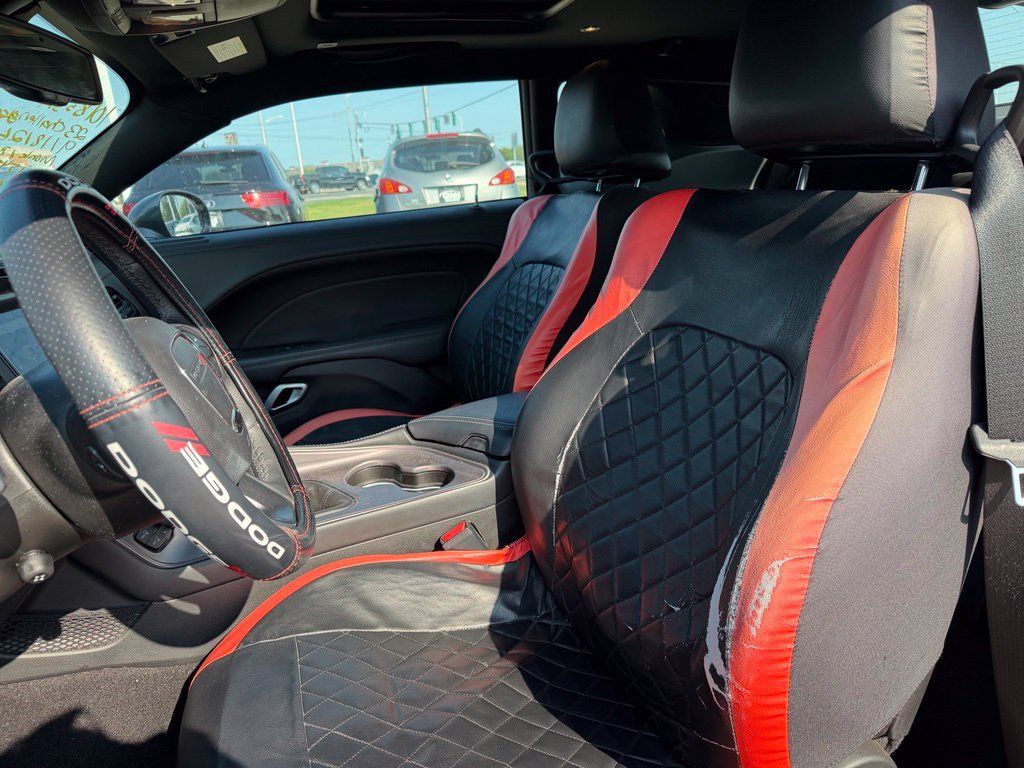 Used 2023 Dodge Challenger R/T Scat Pack w/ Plus Package RWD image 4