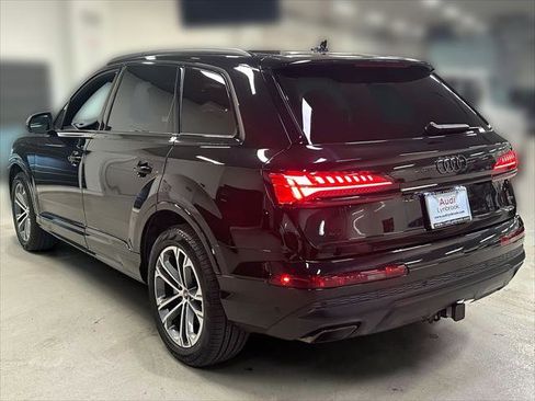 Used 2025 Audi Q7 2.0T Premium w/ Convenience Plus Package image 6