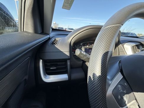 Certified 2022 GMC Terrain SLE image 24