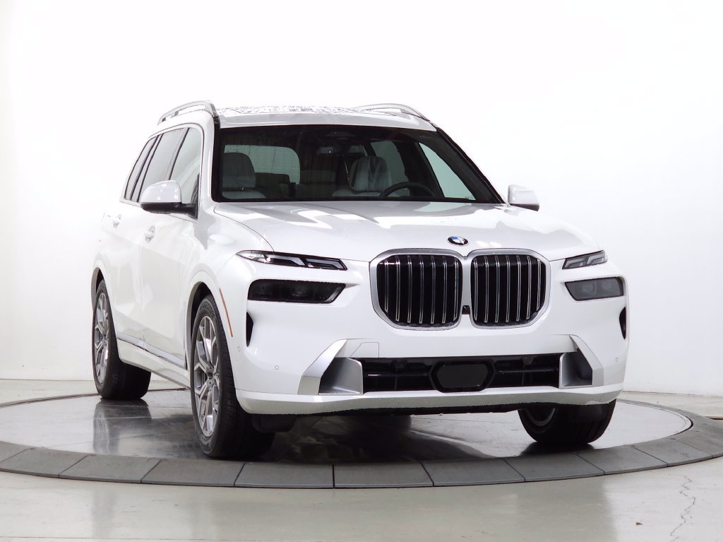 Used 2026 BMW X7 xDrive40i w/ Premium Package AWD/4WD image 1