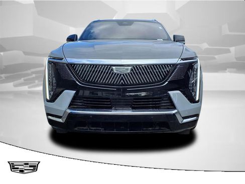 New 2026 Cadillac Escalade IQL Luxury image 2