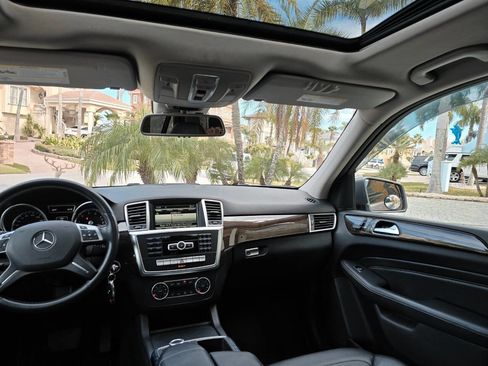 Used 2015 Mercedes-Benz ML 350 2WD image 62