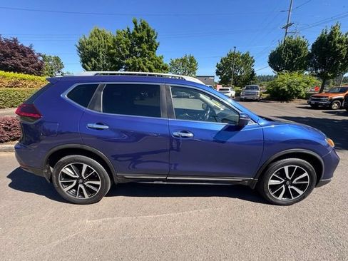 Used 2020 Nissan Rogue SL AWD/4WD image 8