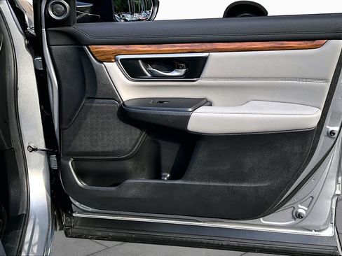 Used 2017 Honda CR-V EX-L image 23