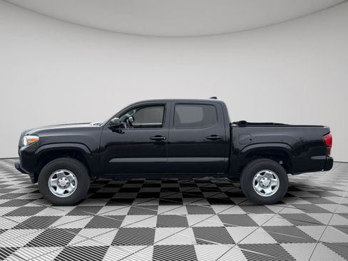 Used 2023 Toyota Tacoma SR image 22